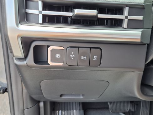 New 2027 Hyundai Santa Fe SEL FWD image 32