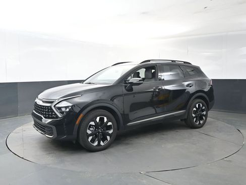 Used 2023 Kia Sportage X-Line w/ X-Line Premium Package image 2