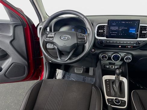 Certified 2023 Hyundai Venue Limited w/ Cargo Package FWD image 22