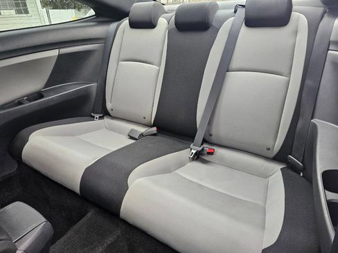 Used 2017 Honda Civic EX-T image 18