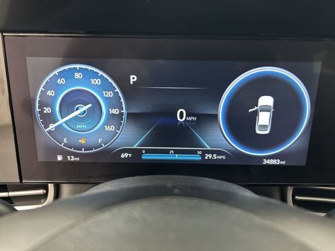 Used 2023 Hyundai Elantra SEL w/ Convenience Package FWD image 13