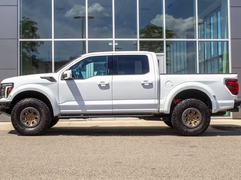 Used 2024 Ford F150 Raptor AWD/4WD image 7