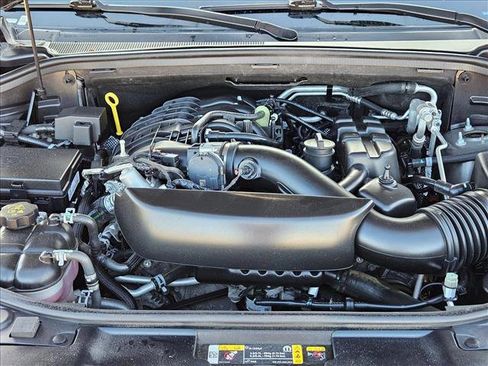 Used 2024 Dodge Durango SXT image 24