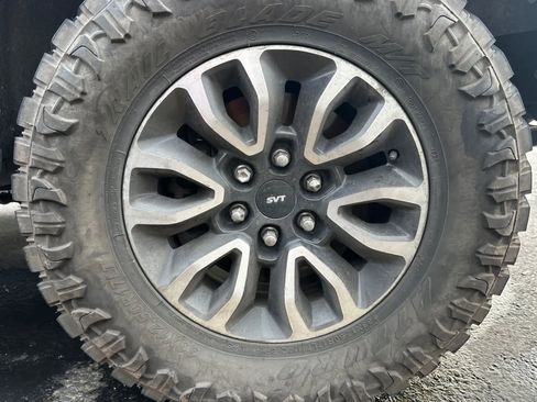 Used 2012 Ford F150 FX4 w/ Max Trailer Tow Pkg image 7