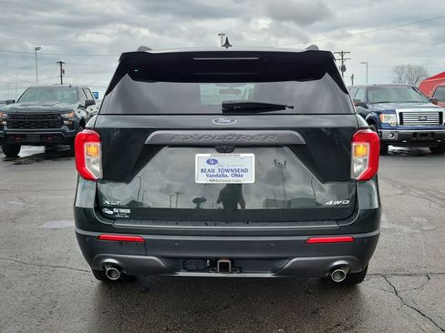 Certified 2022 Ford Explorer XLT w/ Equipment Group 202A image 5
