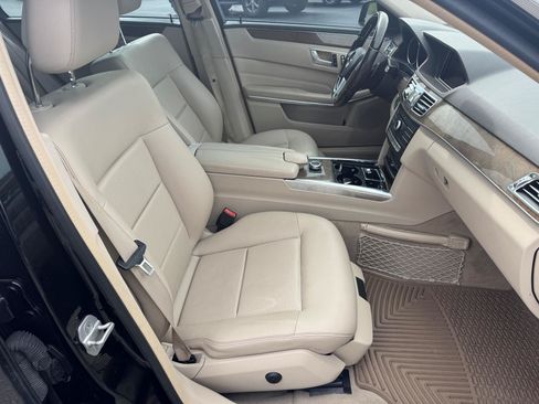 Used 2016 Mercedes-Benz E 350 Sedan image 12