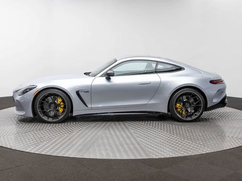 Used 2024 Mercedes-Benz AMG GT 55 image 3