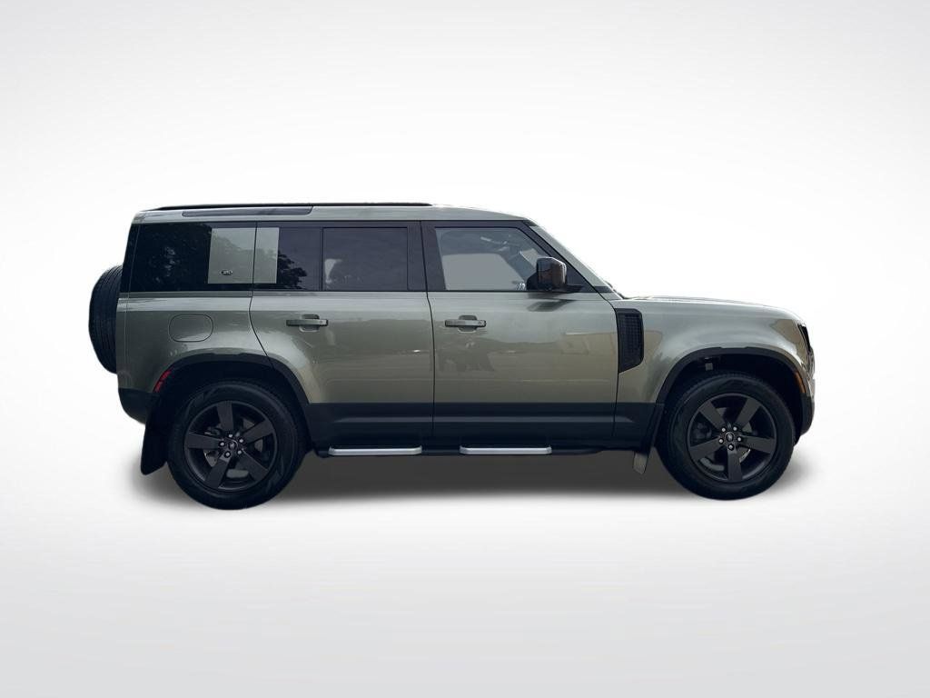 Certified 2023 Land Rover Defender 110 S AWD/4WD image 4
