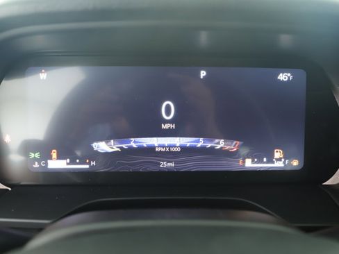 New 2025 Jeep Grand Cherokee Laredo image 17