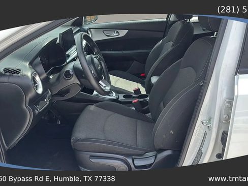 Used 2023 Kia Forte LXS FWD image 14