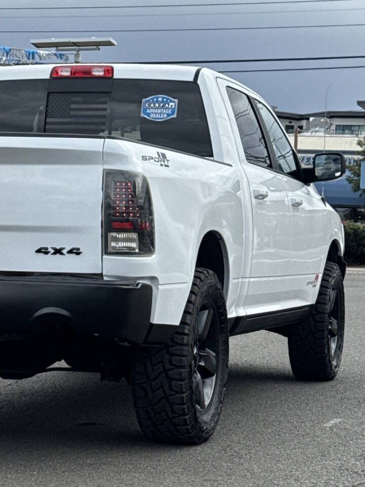 Used 2019 RAM 1500 Warlock AWD/4WD image 9