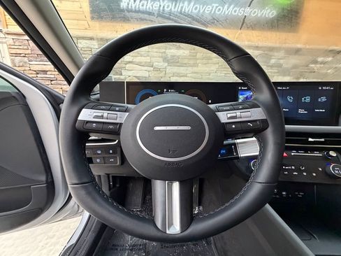 Certified 2025 Hyundai Sonata SEL FWD image 17