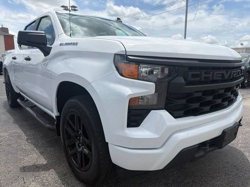 Used 2023 Chevrolet Silverado 1500 Custom AWD/4WD image 8