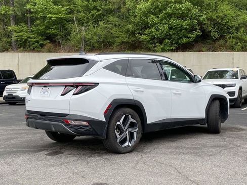 Used 2022 Hyundai Tucson Limited image 3