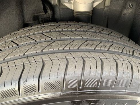 Used 2023 Lexus RX 350h image 35