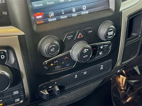 Used 2019 RAM 1500 Classic Warlock image 23