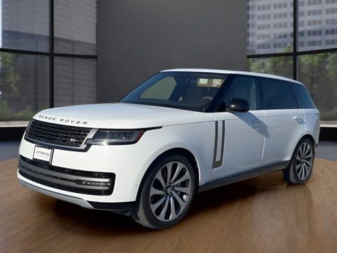 Used 2023 Land Rover Range Rover Long Wheelbase SE AWD/4WD image 9