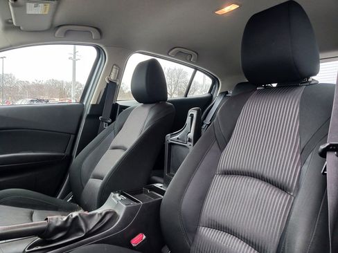 Used 2014 MAZDA MAZDA3 i Touring image 4