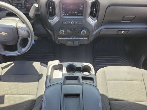 Used 2020 Chevrolet Silverado 1500 Custom w/ Custom Value Package RWD image 18