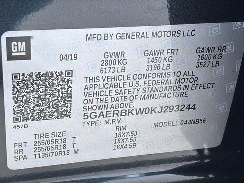 Used 2019 Buick Enclave Essence image 11