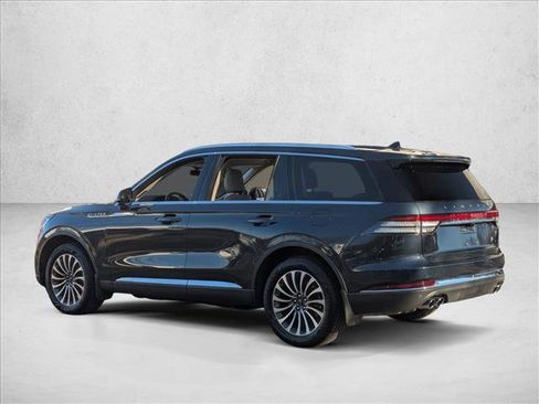Used 2021 Lincoln Aviator Reserve w/ Equipment Group 201A image 8