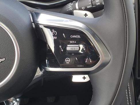 New 2026 Jaguar F-PACE R-Dynamic S image 8