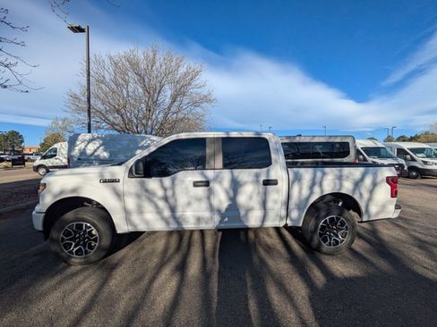 Used 2018 Ford F150 XL w/ Equipment Group 101A Mid image 8