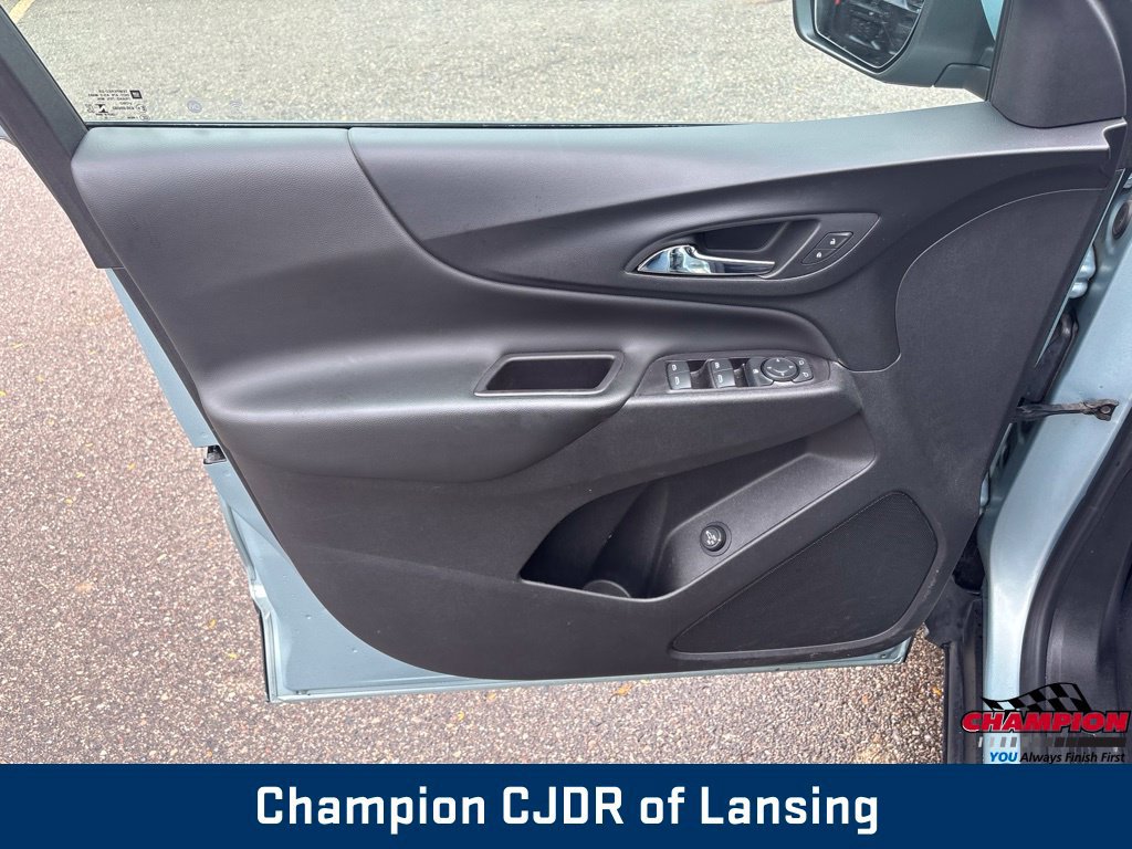 Used 2022 Chevrolet Equinox LT FWD image 14