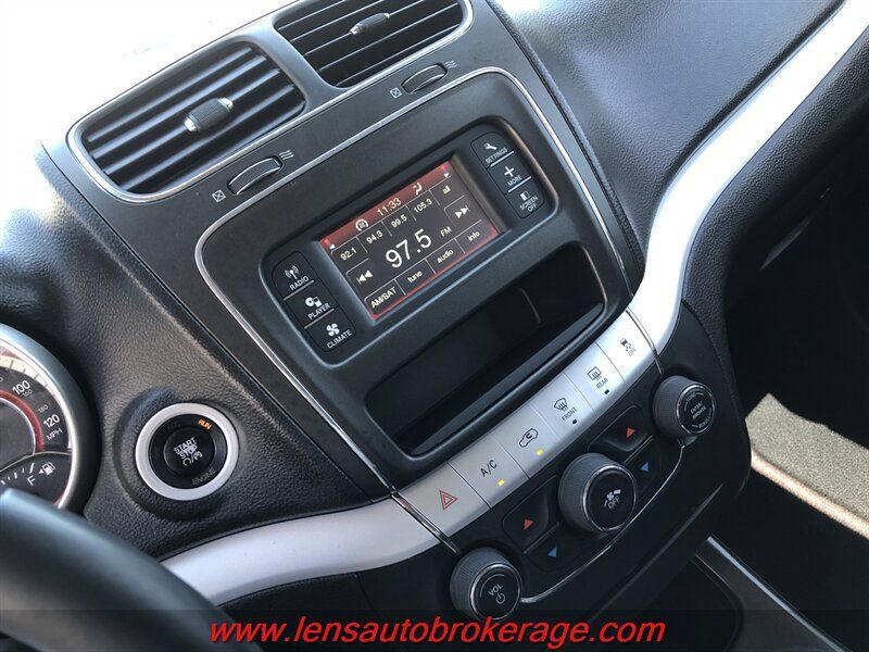 Used 2016 Dodge Journey SE w/ Flexible Seating Group FWD image 14
