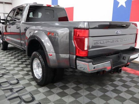Used 2020 Ford F350 Lariat w/ Lariat Ultimate Package AWD/4WD image 11