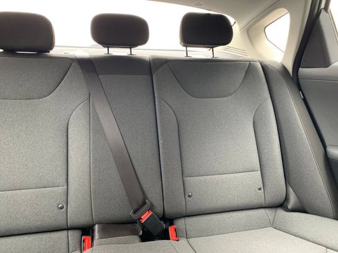 Used 2025 Kia K4 FWD image 36