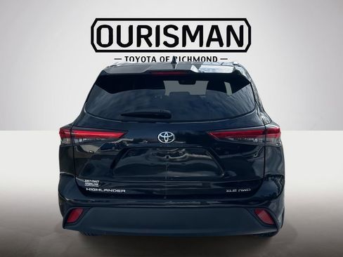 Used 2023 Toyota Highlander XLE image 5