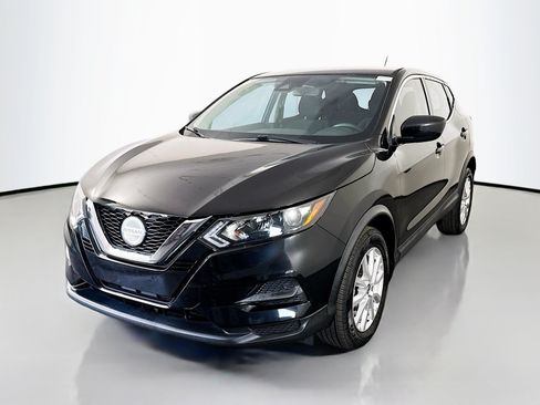 Used 2021 Nissan Rogue Sport S FWD image 4