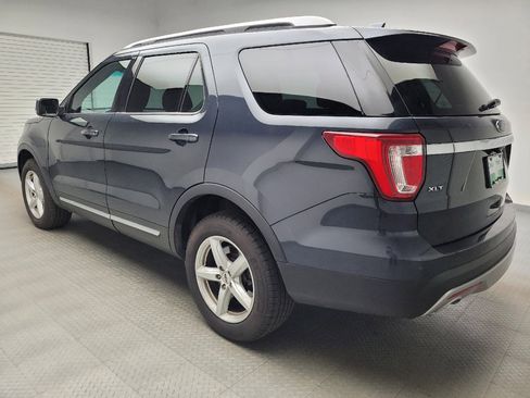Used 2017 Ford Explorer XLT w/ Equipment Group 202A AWD/4WD image 3