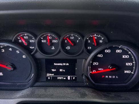 Used 2022 Chevrolet Silverado 1500 Custom RWD image 1