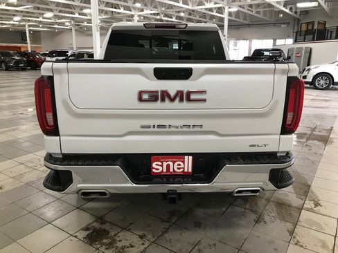 Used 2023 GMC Sierra 1500 SLT image 4