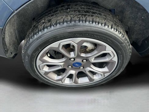 Used 2021 Ford EcoSport Titanium w/ Interior Protection Package image 9