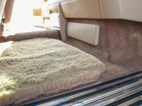 Used 2012 Rolls-Royce Phantom Sedan image 55