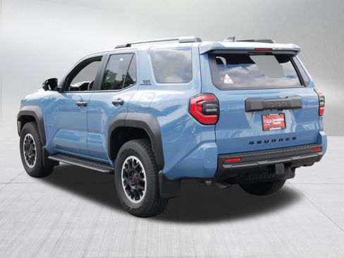 Certified 2026 Toyota 4Runner TRD Off-Road Premium AWD/4WD image 5