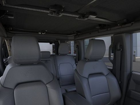 New 2026 Ford Bronco Outer Banks w/ Sasquatch Package AWD/4WD image 12