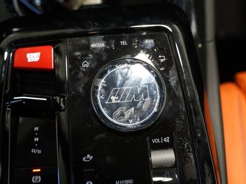 Used 2025 BMW M5 w/ Carbon Package AWD/4WD image 41