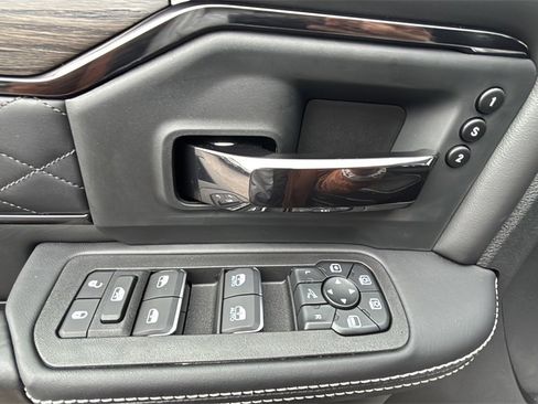 New 2026 RAM 2500 Limited image 11
