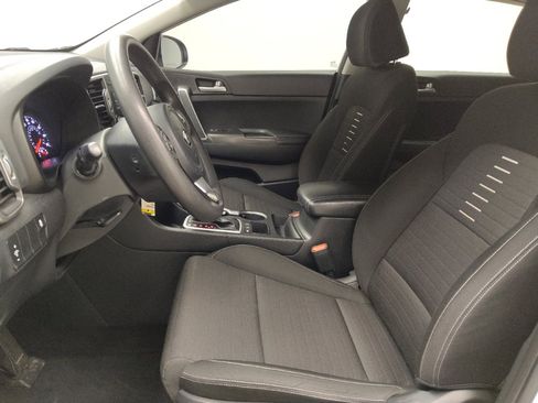 Used 2018 Kia Sportage LX AWD/4WD image 17