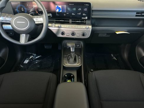 New 2026 Hyundai Kona SE FWD image 4