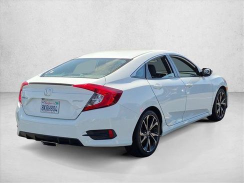 Used 2019 Honda Civic Sport image 6