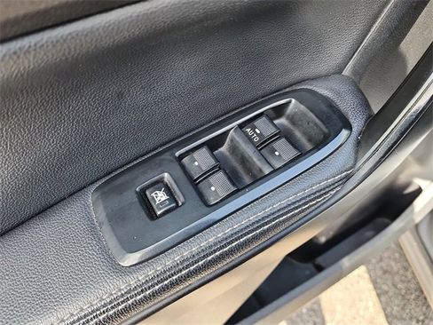 Used 2019 Ford Ranger Lariat w/ Equipment Group 501A Mid image 12