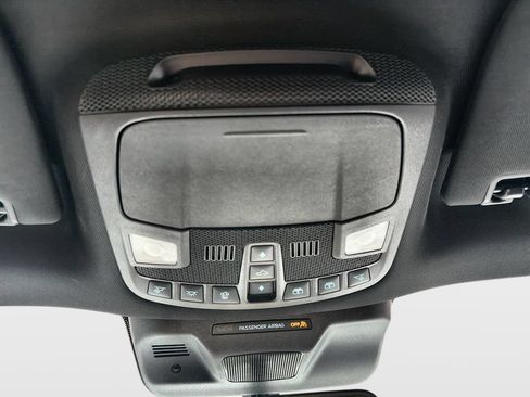 Used 2024 Ford Expedition Limited AWD/4WD image 24