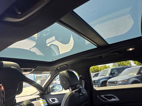 Certified 2026 Land Rover Range Rover Velar Dynamic SE image 21