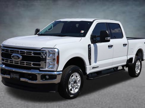 Used 2026 Ford F250 XLT AWD/4WD image 24