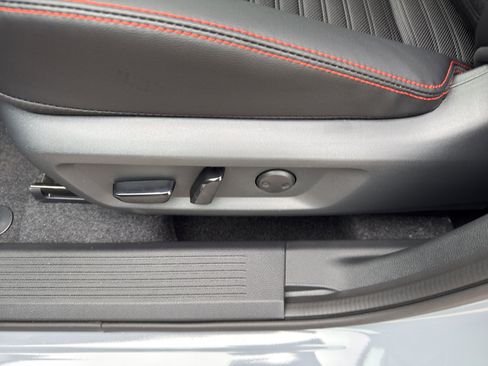 New 2026 Nissan Rogue SV image 15